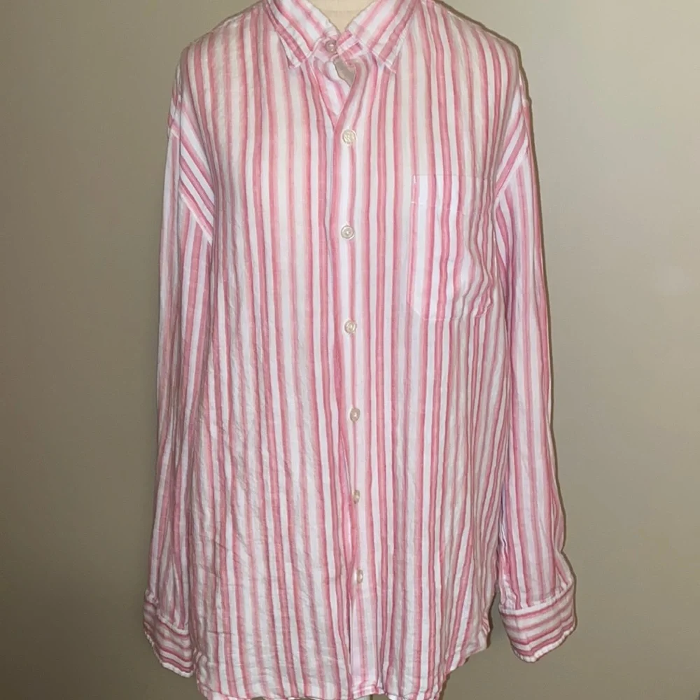 Tommy Bahama Linen Button Down - Picture 2 of 5